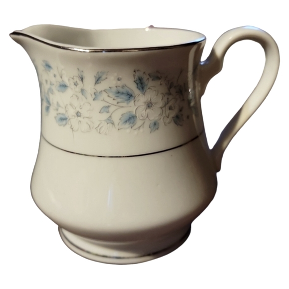 Vtg Spring Formal Montgomery Ward Coffee Creamer Platinum Rim Blue Floral - Picture 1 of 6